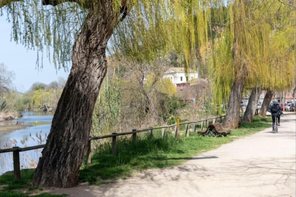 Acogedor Apartamento Cerca Del Casco Antiguo Girona Exterior foto